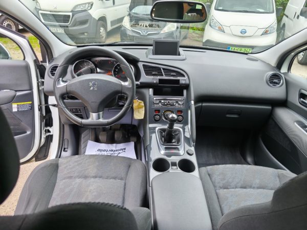 PEUGEOT 3008 1.6 VTi Style - Image 4