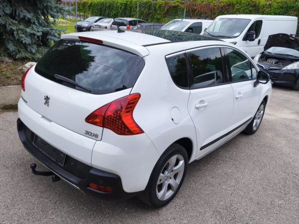 PEUGEOT 3008 1.6 VTi Style - Image 9