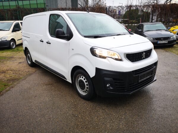 PEUGEOT EXPERT 1.5 BlueHDi L2 Premium ÁFÁS! - Image 4