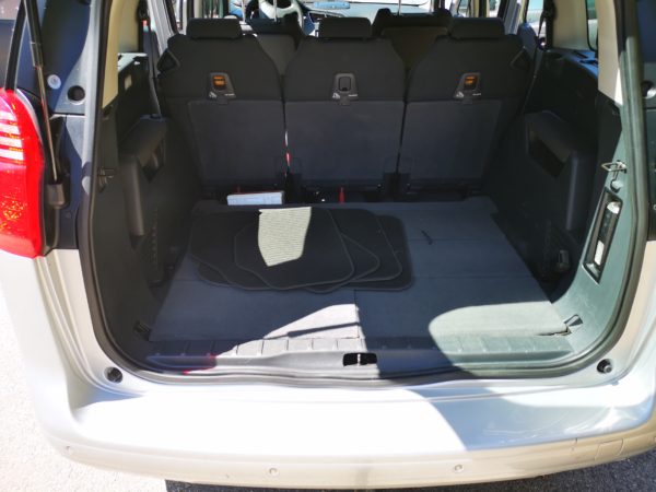 PEUGEOT 5008 1.6 HDi Business Edition (7 SZEMÉLYES) - Image 6
