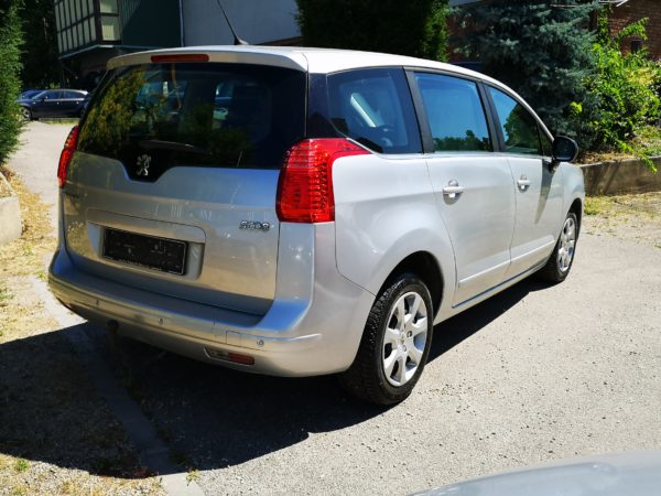 PEUGEOT 5008 1.6 HDi Business Edition (7 SZEMÉLYES) - Image 9