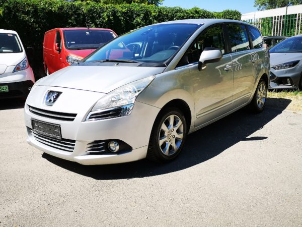 PEUGEOT 5008 1.6 HDi Business Edition (7 SZEMÉLYES) - Image 7